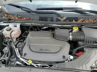 ✅ 2023 Chrysler Pacifica Touring • VIN: 2C4RC1FG8PR590439 • Lot: 52860005. Listed on Copart with 30,346 mi. Free auction sales archive from the USA and detailed vehicle history report at DreamBid. Image 14.