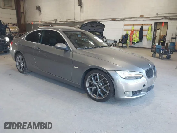 ✅ 2008 BMW 3 Series 335xi • VIN: WBAWC73508E062592 • Lot: 45318383. Listed on IAAI with 170,081 mi. Free auction sales archive from the USA and detailed vehicle history report at DreamBid. Image 1.