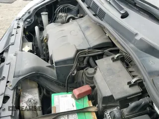 ✅ 2015 Toyota Sienna LE AAS • VIN: 5TDKK3DC8FS688750 • Lot: 42850729. Listed on IAAI with 192,472 mi. Free auction sales archive from the USA and detailed vehicle history report at DreamBid. Image 21.