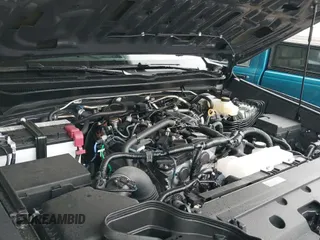 ✅ 2024 Toyota Tacoma SR5 • VIN: 3TMKB5FN8RM014421 • Lot: 41546765. Wystawiony na IAAI z przebiegiem 1 009 mil. Bezpłatny archiwum sprzedaży aukcyjnych z USA i szczegółowy raport historii pojazdu na DreamBid. Zdjęcie 19.