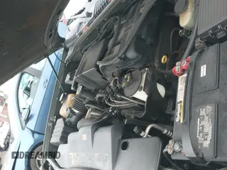 ✅ 2003 Ford Explorer XLT • VIN: 1FMZU73E13UA81241 • Lot: 41132219. Wystawiony na IAAI z przebiegiem 299 709 mil. Bezpłatny archiwum sprzedaży aukcyjnych z USA i szczegółowy raport historii pojazdu na DreamBid. Zdjęcie 20.