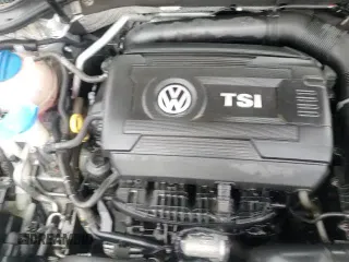 ✅ 2017 Volkswagen Passat SE • VIN: 1VWGT7A36HC045636 • Лот: 86992465. Опубликован ранее на Copart с пробегом 88 550 миль. Бесплатный доступ к архиву аукционных продаж из США и подробный отчёт об истории автомобиля на DreamBid. Изображение 13.