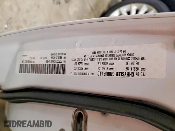 ✅ 2013 Chrysler 300 • VIN: 2C3CCAAG0DH519450 • Lot: 99832015. Wystawiony na Copart z przebiegiem 203 949 mil. Bezpłatny archiwum sprzedaży aukcyjnych z USA i szczegółowy raport historii pojazdu na DreamBid. Zdjęcie 12.