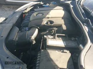 ✅ 2007 Volkswagen Rabbit • VIN: WVWAR71K77W172763 • Лот: 41445149. Опубликован ранее на IAAI с пробегом 212 889 миль. Бесплатный доступ к архиву аукционных продаж из США и подробный отчёт об истории автомобиля на DreamBid. Изображение 19.