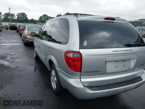 ✅ 2005 Dodge Caravan SXT • VIN: 2D4GP44L75R456132 • Лот: 42790431. Опубліковано раніше на IAAI з пробігом 196 158 миль. Безкоштовний доступ до архіву аукціонних продажів зі США та докладний звіт про історію автомобіля на DreamBid. Зображення 3.