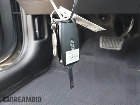 ✅ 2019 Hyundai Elantra • VIN: KMHH35LE9KU106792 • Lot: 44673023. Wystawiony na IAAI z przebiegiem 186 320 mil. Bezpłatny archiwum sprzedaży aukcyjnych z USA i szczegółowy raport historii pojazdu na DreamBid. Zdjęcie 11.