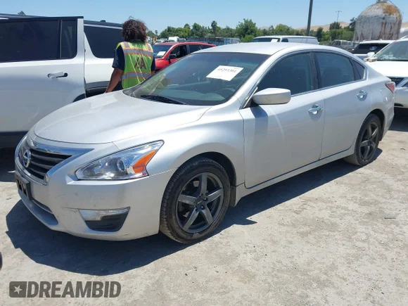 ✅ 2014 Nissan Altima SL • VIN: 1N4AL3AP0EN247477 • Lot: 45293301. Wystawiony na IAAI z przebiegiem 159 134 mil. Bezpłatny archiwum sprzedaży aukcyjnych z USA i szczegółowy raport historii pojazdu na DreamBid. Zdjęcie 2.