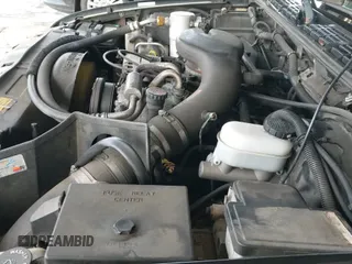 1999 Chevrolet Blazer LS z VIN 1GNCT18W3XK216840, wystawiony jako IAAI lot #41534524 z przebiegiem 199 982 mil mil oraz . Historia ofert i sprzedaży dostępna na DreamBid. Obrazek 19.