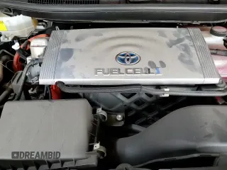 ✅ 2017 Toyota Mirai • VIN: JTDBVRBD7HA001778 • Lot: 64321705. Wystawiony na Copart z przebiegiem 58 779 mil. Bezpłatny archiwum sprzedaży aukcyjnych z USA i szczegółowy raport historii pojazdu na DreamBid. Zdjęcie 13.