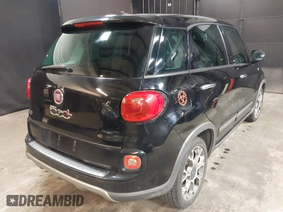 ✅ 2014 FIAT 500L Trekking • VIN: ZFBCFADHXEZ021414 • Лот: 41596017. Опубликован ранее на IAAI с пробегом 103 953 миль. Бесплатный доступ к архиву аукционных продаж из США и подробный отчёт об истории автомобиля на DreamBid. Изображение 4.