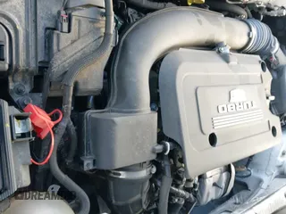 ✅ 2022 Cadillac XT4 AWD Premium Luxury • VIN: 1GYFZDR49NF105003 • Lot: 41009382. Wystawiony na IAAI z przebiegiem 43 395 mil. Bezpłatny archiwum sprzedaży aukcyjnych z USA i szczegółowy raport historii pojazdu na DreamBid. Zdjęcie 18.