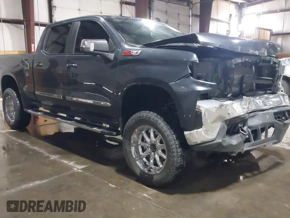✅ 2021 Chevrolet Silverado 1500 LT • VIN: 3GCUYDET8MG115094 • Lot: 44908521. Wystawiony na IAAI z przebiegiem 112 514 mil. Bezpłatny archiwum sprzedaży aukcyjnych z USA i szczegółowy raport historii pojazdu na DreamBid. Zdjęcie 1.
