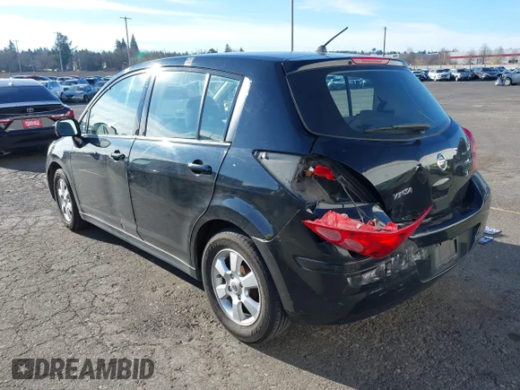 ✅ 2009 Nissan Versa S • VIN: 3N1BC13E59L407764 • Lot: 44205683. Wystawiony na IAAI z przebiegiem 157 644 mil. Bezpłatny archiwum sprzedaży aukcyjnych z USA i szczegółowy raport historii pojazdu na DreamBid. Zdjęcie 3.