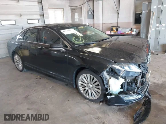 ✅ 2013 Lincoln MKZ • VIN: 3LN6L2G94DR823887 • Lot: 42054666. Wystawiony na IAAI z przebiegiem 101 866 mil. Bezpłatny archiwum sprzedaży aukcyjnych z USA i szczegółowy raport historii pojazdu na DreamBid. Zdjęcie 1.