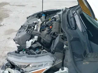 ✅ 2020 Honda HR-V Sport • VIN: 3CZRU6H18LM714160 • Lot: 42766243. Wystawiony na IAAI z przebiegiem 42 367 mil. Bezpłatny archiwum sprzedaży aukcyjnych z USA i szczegółowy raport historii pojazdu na DreamBid. Zdjęcie 19.