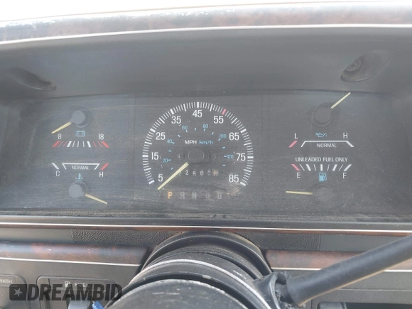 ✅ 1987 Ford F-150 • VIN: 1FTCF15N1HPB21158 • Lot: 42652340. Wystawiony na IAAI z przebiegiem 122 502 mil. Bezpłatny archiwum sprzedaży aukcyjnych z USA i szczegółowy raport historii pojazdu na DreamBid. Zdjęcie 7.