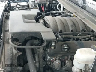 ✅ 2016 Chevrolet Tahoe LT • VIN: 1GNSCBKC2GR225410 • Lot: 42994335. Listed on IAAI with 321,511 mi. Free auction sales archive from the USA and detailed vehicle history report at DreamBid. Image 19.