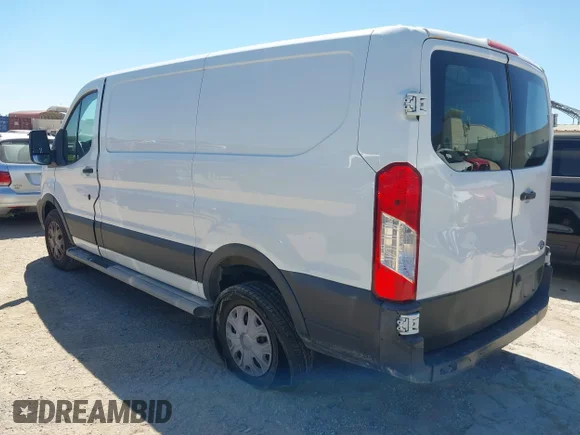 ✅ 2018 Ford Transit • VIN: 1FTYR1YM2JKA46683 • Лот: 42812313. Опубліковано раніше на IAAI з пробігом 205 913 миль. Безкоштовний доступ до архіву аукціонних продажів зі США та докладний звіт про історію автомобіля на DreamBid. Зображення 3.