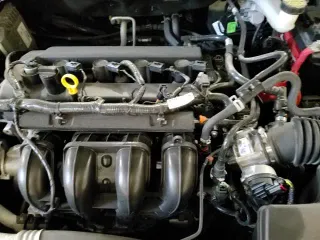 ✅ 2018 Ford Fusion SE • VIN: 3FA6P0H78JR191486 • Lot: 82735975. Wystawiony na Copart z przebiegiem 85 651 mil. Bezpłatny archiwum sprzedaży aukcyjnych z USA i szczegółowy raport historii pojazdu na DreamBid. Zdjęcie 14.