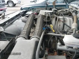 ✅ 1993 Ford F-150 • VIN: 1FTEX14N7PKB77883 • Lot: 41820965. Listed on IAAI with 258,043 mi. Free auction sales archive from the USA and detailed vehicle history report at DreamBid. Image 12.