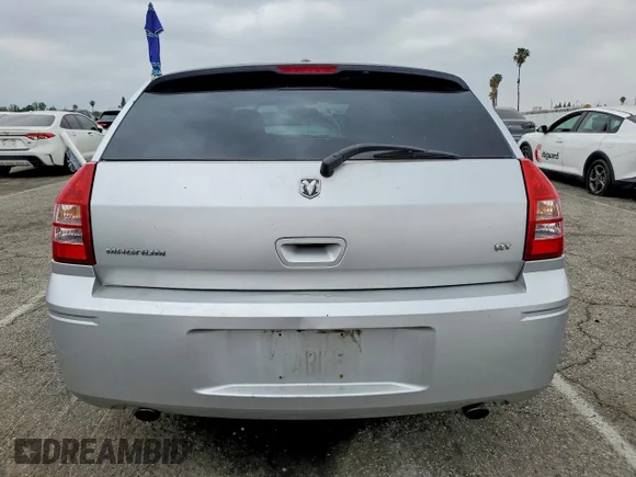 ✅ 2005 Dodge Magnum RT • VIN: 2D4GV58255H158830 • Lot: 48364536. Wystawiony na Copart z przebiegiem 319 080 mil. Bezpłatny archiwum sprzedaży aukcyjnych z USA i szczegółowy raport historii pojazdu na DreamBid. Zdjęcie 6.