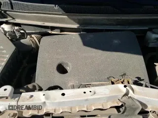 2019 Chevrolet Traverse LT Cloth z VIN 1GNEVGKW4KJ291298, wystawiony jako Copart lot #90018755 z przebiegiem 86 251 mil mil oraz Czysty tytuł • Clean title. Historia ofert i sprzedaży dostępna na DreamBid. Obrazek 14.