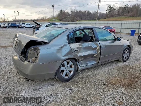 ✅ 2002 Nissan Altima S • VIN: 1N4AL11D82C262343 • Lot: 79384175. Listed on Copart with 114,834 mi. Free auction sales archive from the USA and detailed vehicle history report at DreamBid. Image 3.