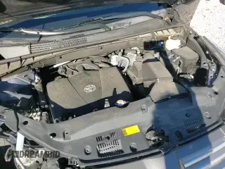 ✅ 2019 Toyota Highlander XLE • VIN: 5TDKZRFH9KS290612 • Lot: 86519545. Wystawiony na Copart z przebiegiem 44 253 mil. Bezpłatny archiwum sprzedaży aukcyjnych z USA i szczegółowy raport historii pojazdu na DreamBid. Zdjęcie 17.