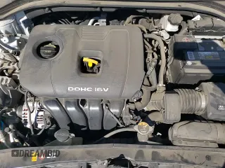 2017 Hyundai Elantra SE z VIN 5NPD74LF5HH093018, wystawiony jako Copart lot #85946085 z przebiegiem 83 416 mil mil oraz Szkoda całkowita • Salvage title. Historia ofert i sprzedaży dostępna na DreamBid. Obrazek 13.