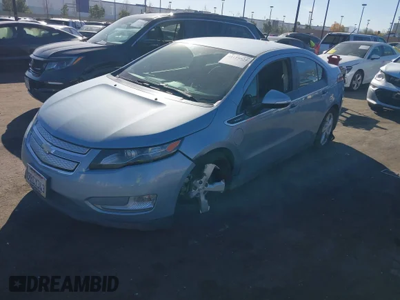 ✅ 2014 Chevrolet Volt • VIN: 1G1RE6E43EU149180 • Lot: 44119529. Wystawiony na IAAI z przebiegiem 99 034 mil. Bezpłatny archiwum sprzedaży aukcyjnych z USA i szczegółowy raport historii pojazdu na DreamBid. Zdjęcie 2.