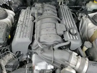 ✅ 2012 Dodge Challenger SRT-8 392 • VIN: 2C3CDYCJXCH120865 • Lot: 84659624. Wystawiony na Copart z przebiegiem 123 107 mil. Bezpłatny archiwum sprzedaży aukcyjnych z USA i szczegółowy raport historii pojazdu na DreamBid. Zdjęcie 16.