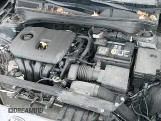 ✅ 2021 Kia Forte GT-Line • VIN: 3KPF34AD7ME382938 • Lot: 43451606. Wystawiony na IAAI z przebiegiem 60 280 mil. Bezpłatny archiwum sprzedaży aukcyjnych z USA i szczegółowy raport historii pojazdu na DreamBid. Zdjęcie 20.