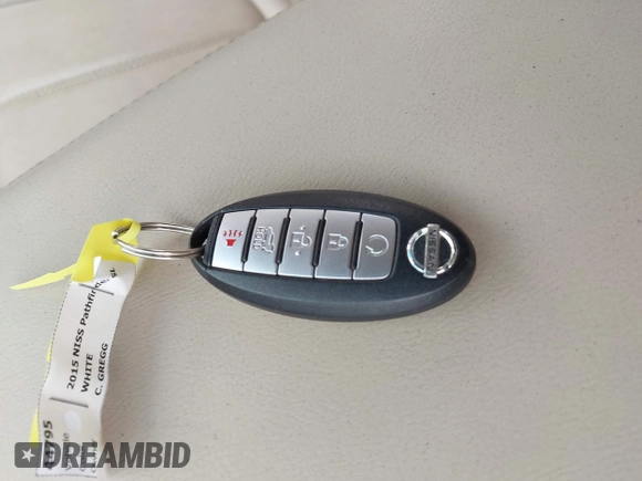 ✅ 2015 Nissan Pathfinder SL • VIN: 5N1AR2MN1FC720521 • Lot: 43295702. Wystawiony na IAAI z przebiegiem 72 151 mil. Bezpłatny archiwum sprzedaży aukcyjnych z USA i szczegółowy raport historii pojazdu na DreamBid. Zdjęcie 11.
