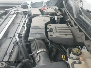 ✅ 2021 Chevrolet Silverado 1500 LT • VIN: 3GCPYDEK1MG204039 • Lot: 43687424. Listed on IAAI with 121,109 mi. Free auction sales archive from the USA and detailed vehicle history report at DreamBid. Image 19.