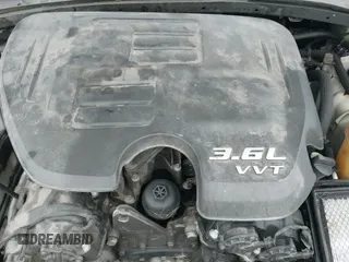 ✅ 2016 Chrysler 300 S • VIN: 2C3CCABG2GH304378 • Lot: 41470839. Listed on IAAI with 192,890 mi. Free auction sales archive from the USA and detailed vehicle history report at DreamBid. Image 19.