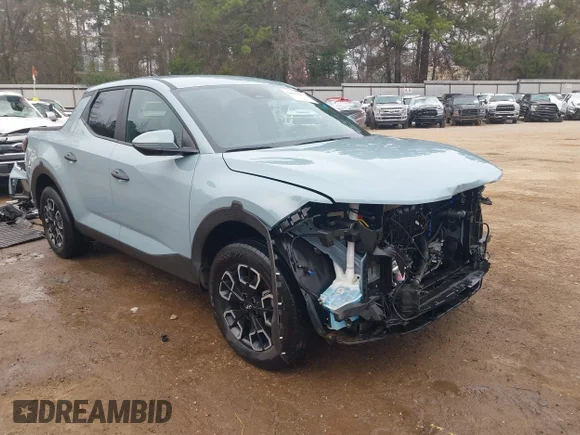 ✅ 2024 Hyundai Santa Cruz SEL • VIN: 5NTJB4AE6RH099540 • Lot: 44070668. Listed on IAAI with 40,736 mi. Free auction sales archive from the USA and detailed vehicle history report at DreamBid. Image 1.