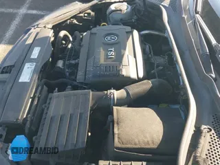 ✅ 2017 Volkswagen Golf S • VIN: 3VW217AU8HM037948 • Лот: 43512976. Опубликован ранее на IAAI с пробегом 76 082 миль. Бесплатный доступ к архиву аукционных продаж из США и подробный отчёт об истории автомобиля на DreamBid. Изображение 19.