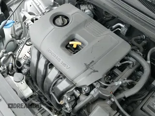 ✅ 2022 Kia Forte GT-Line • VIN: 3KPF54AD9NE477867 • Lot: 43608636. Wystawiony na IAAI z przebiegiem 32 347 mil. Bezpłatny archiwum sprzedaży aukcyjnych z USA i szczegółowy raport historii pojazdu na DreamBid. Zdjęcie 19.