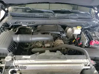 ✅ 2019 Ram 1500 Rebel • VIN: 1C6SRFETXKN863356 • Lot: 68154185. Wystawiony na Copart z przebiegiem 91 239 mil. Bezpłatny archiwum sprzedaży aukcyjnych z USA i szczegółowy raport historii pojazdu na DreamBid. Zdjęcie 14.