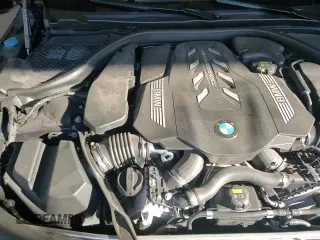 ✅ 2020 BMW 8 Series M850i • VIN: WBAGV8C02LCD94209 • Lot: 84912445. Wystawiony na Copart z przebiegiem 84 293 mil. Bezpłatny archiwum sprzedaży aukcyjnych z USA i szczegółowy raport historii pojazdu na DreamBid. Zdjęcie 15.
