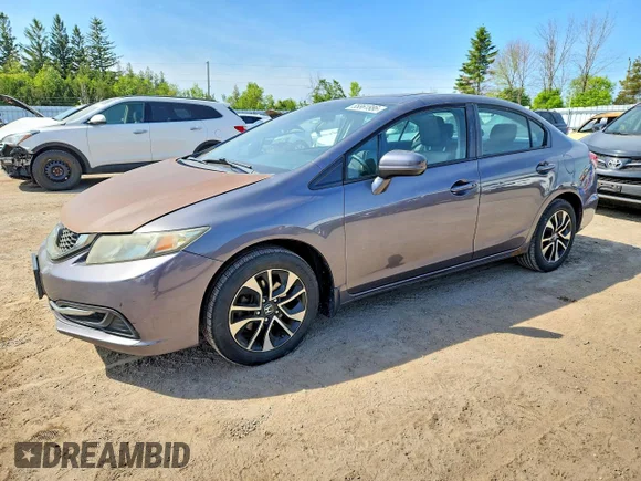 ✅ 2015 Honda Civic LX • VIN: 2HGFB2F53FH014340 • Lot: 55861886. Wystawiony na Copart z przebiegiem 296 198 mil. Bezpłatny archiwum sprzedaży aukcyjnych z USA i szczegółowy raport historii pojazdu na DreamBid. Zdjęcie 1.