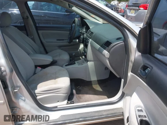 ✅ 2010 Chevrolet Cobalt 1LT • VIN: 1G1AD5F56A7151421 • Lot: 42394024. Wystawiony na IAAI z przebiegiem 224 826 mil. Bezpłatny archiwum sprzedaży aukcyjnych z USA i szczegółowy raport historii pojazdu na DreamBid. Zdjęcie 5.