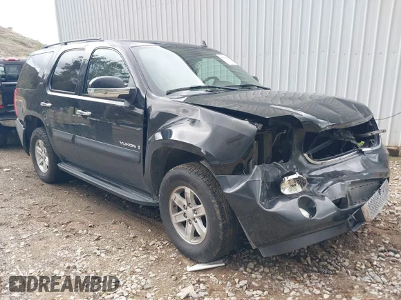 ✅ 2008 GMC Yukon SLT 4SB • VIN: 1GKFC13J18R118629 • Лот: 41798020. Опубликован ранее на IAAI с пробегом 215 760 миль. Бесплатный доступ к архиву аукционных продаж из США и подробный отчёт об истории автомобиля на DreamBid. Изображение 1.