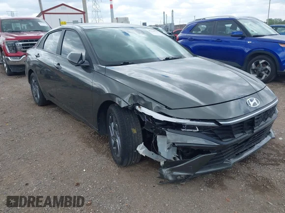 ✅ 2024 Hyundai Elantra SEL • VIN: KMHLM4DG4RU785026 • Lot: 45114718. Wystawiony na IAAI z przebiegiem 48 108 mil. Bezpłatny archiwum sprzedaży aukcyjnych z USA i szczegółowy raport historii pojazdu na DreamBid. Zdjęcie 6.