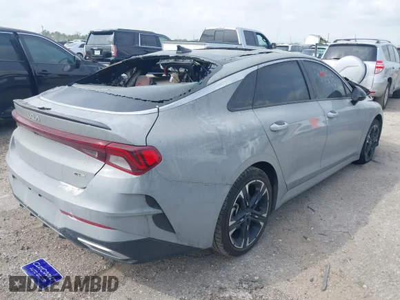 ✅ 2023 Kia K5 GT-Line • VIN: 5XXG64J23PG177915 • Lot: 40425456. Wystawiony na IAAI z przebiegiem Nie podano. Bezpłatny archiwum sprzedaży aukcyjnych z USA i szczegółowy raport historii pojazdu na DreamBid. Zdjęcie 4.