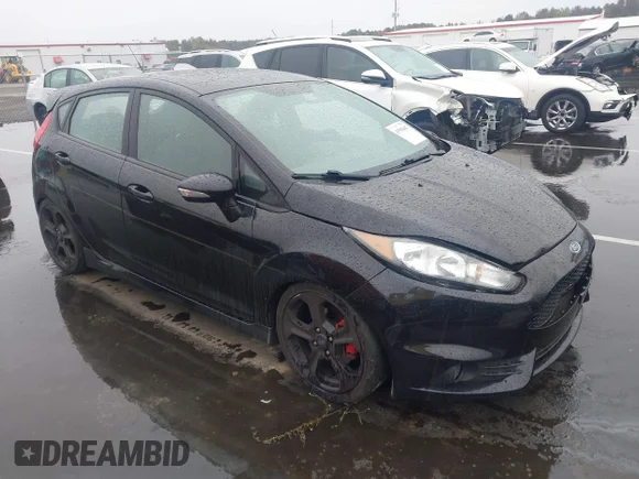 ✅ 2019 Ford Fiesta ST • VIN: 3FADP4GX7KM117796 • Лот: 43550487. Опубліковано раніше на IAAI з пробігом 61 021 миль. Безкоштовний доступ до архіву аукціонних продажів зі США та докладний звіт про історію автомобіля на DreamBid. Зображення 1.