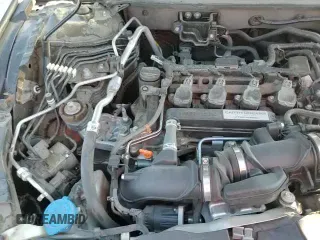 ✅ 2018 Honda Accord EX-L • VIN: 1HGCV1F52JA096556 • Lot: 84990285. Listed on Copart with 102,222 mi. Free auction sales archive from the USA and detailed vehicle history report at DreamBid. Image 15.