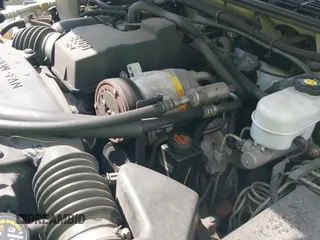 ✅ 2003 Chevrolet S-10 • VIN: 1GCCS19H638164851 • Лот: 42721946. Опубликован ранее на IAAI с пробегом 143 546 миль. Бесплатный доступ к архиву аукционных продаж из США и подробный отчёт об истории автомобиля на DreamBid. Изображение 12.