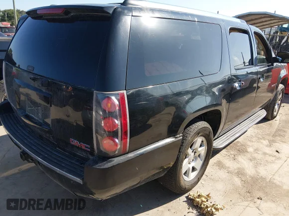 ✅ 2008 GMC Yukon XL • VIN: 1GKFC66868J168706 • Лот: 45092320. Опубликован ранее на IAAI с пробегом 195 270 миль. Бесплатный доступ к архиву аукционных продаж из США и подробный отчёт об истории автомобиля на DreamBid. Изображение 4.