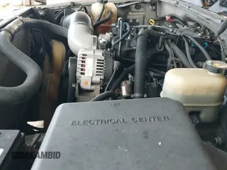 ✅ 2001 Chevrolet Silverado 1500 LS • VIN: 1GCEK19T81Z327326 • Lot: 43635183. Listed on IAAI with 319,111 mi. Free auction sales archive from the USA and detailed vehicle history report at DreamBid. Image 19.